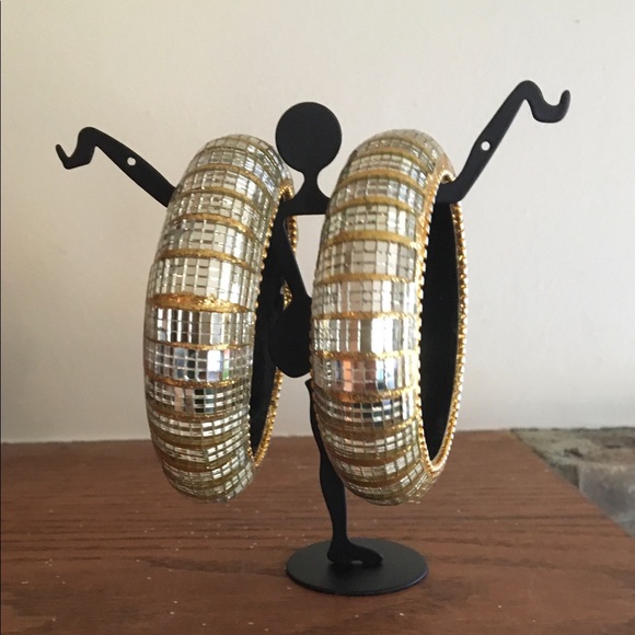 Two Gorgeous Gold Mirrored Bangle Bracelets - Picture 2 of 3